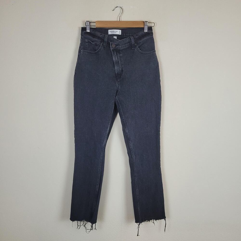 Abercrombie & Fitch Jeans 27 4 Black Faded 90s Slim Straight Ultra High Rise‎